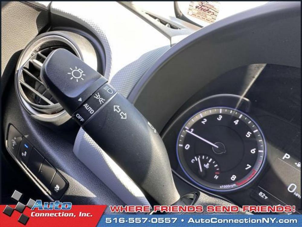 2018 Ultra Black /Black Hyundai Kona SEL 2.0L Auto AWD (KM8K2CAA0JU) , Automatic transmission, located at 2860 Sunrise Hwy, Bellmore, NY, 11710, (516) 557-0557, 40.669529, -73.522118 - Photo #18