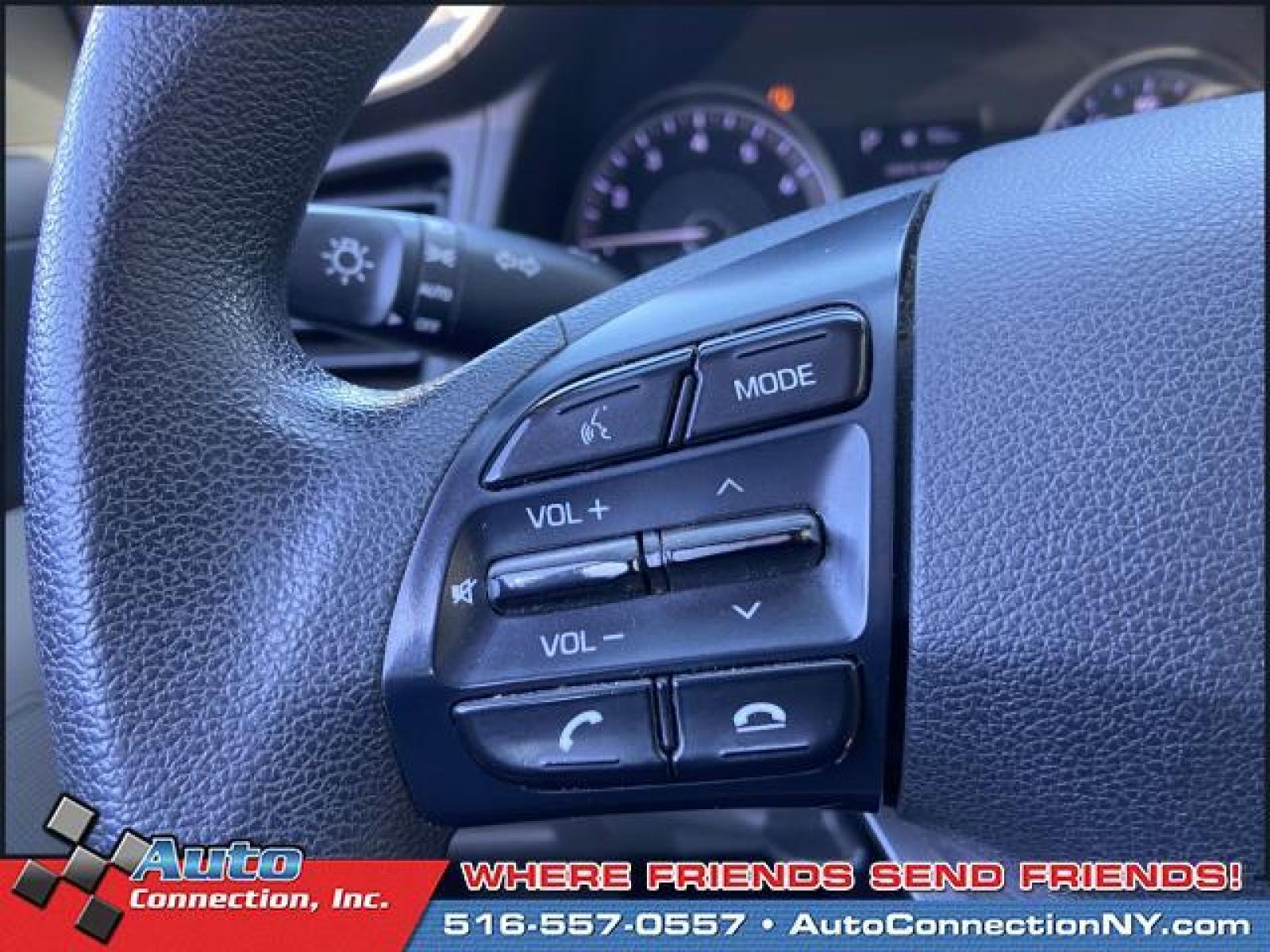 2019 Lakeside Blue /Beige Hyundai Elantra SEL Auto (5NPD84LF5KH) , Automatic transmission, located at 2860 Sunrise Hwy, Bellmore, NY, 11710, (516) 557-0557, 40.669529, -73.522118 - Photo #23
