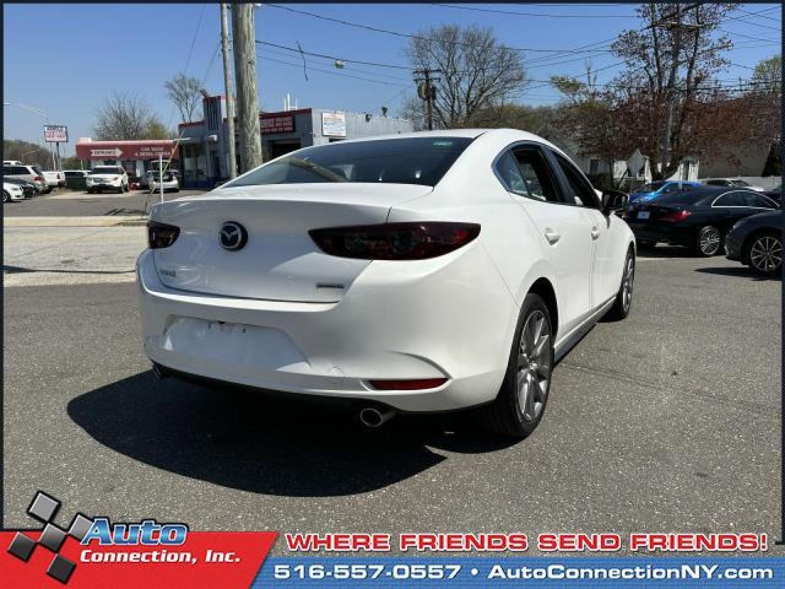 2020 Snowflake White Pearl Mica /Black Mazda Mazda3 Sedan Select Package FWD (3MZBPACL6LM) , Automatic transmission, located at 2860 Sunrise Hwy, Bellmore, NY, 11710, (516) 557-0557, 40.669529, -73.522118 - Photo #6