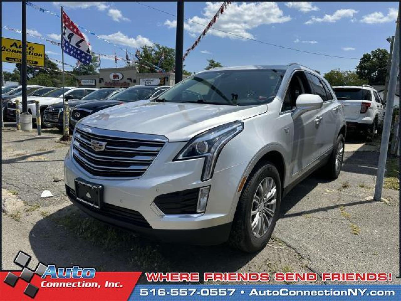 2019 Radiant Silver Metallic /Jet Black Cadillac XT5 FWD 4dr Luxury (1GYKNCRS0KZ) , Automatic transmission, located at 2860 Sunrise Hwy, Bellmore, NY, 11710, (516) 557-0557, 40.669529, -73.522118 - Photo #2