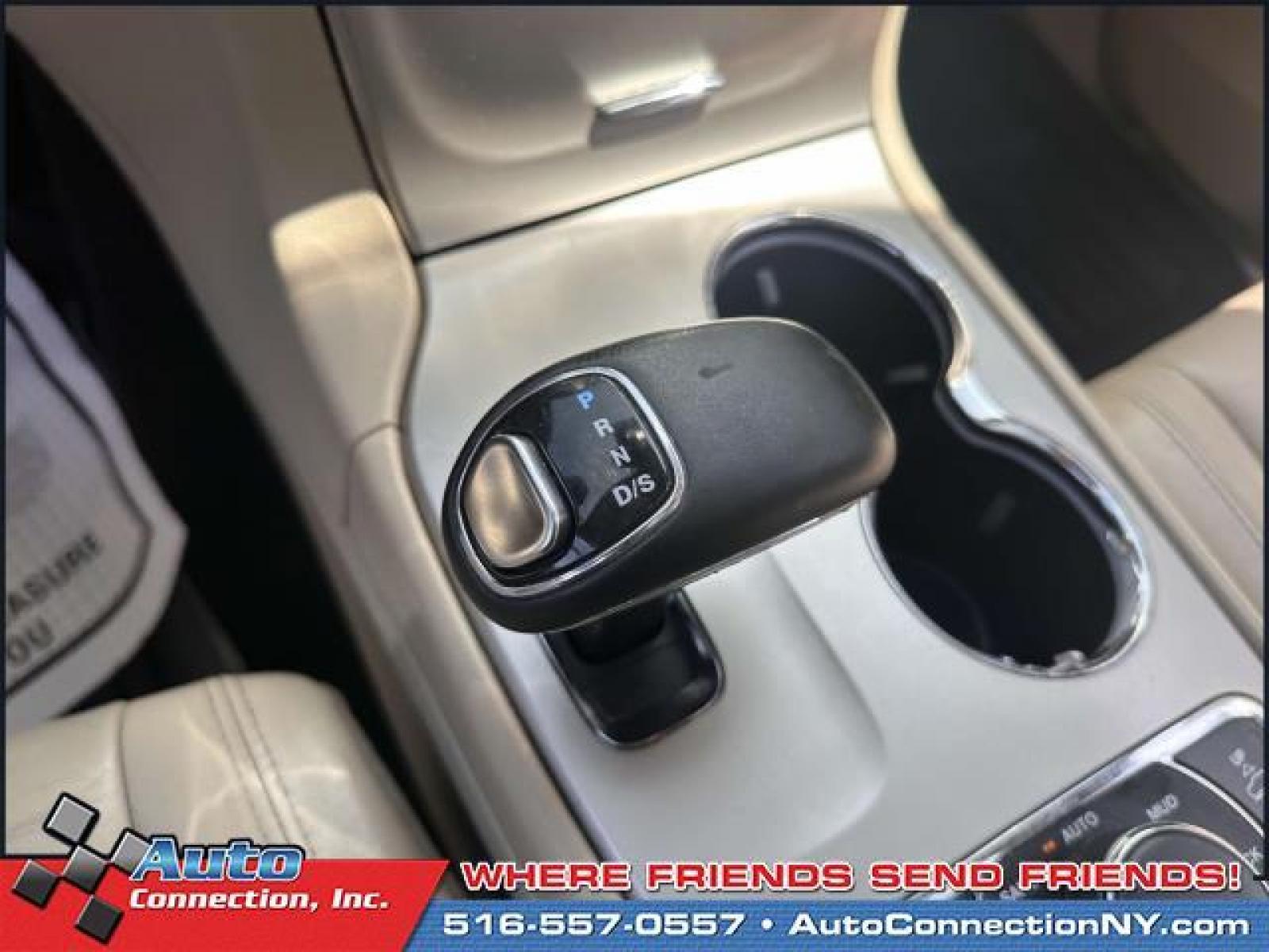 2014 Bright White Clearcoat /Black/Lt Frost Beige Jeep Grand Cherokee 4WD 4dr Limited (1C4RJFBG6EC) , Automatic transmission, located at 2860 Sunrise Hwy, Bellmore, NY, 11710, (516) 557-0557, 40.669529, -73.522118 - Get lots for your money with this 2014 Jeep Grand Cherokee. Curious about how far this Grand Cherokee has been driven? The odometer reads 125814 miles. Your happiness is our No. 1 priority. Adventure is calling! Drive it home today. All internet purchases include a 12 mo/ 12000 mile protection plan - Photo #22