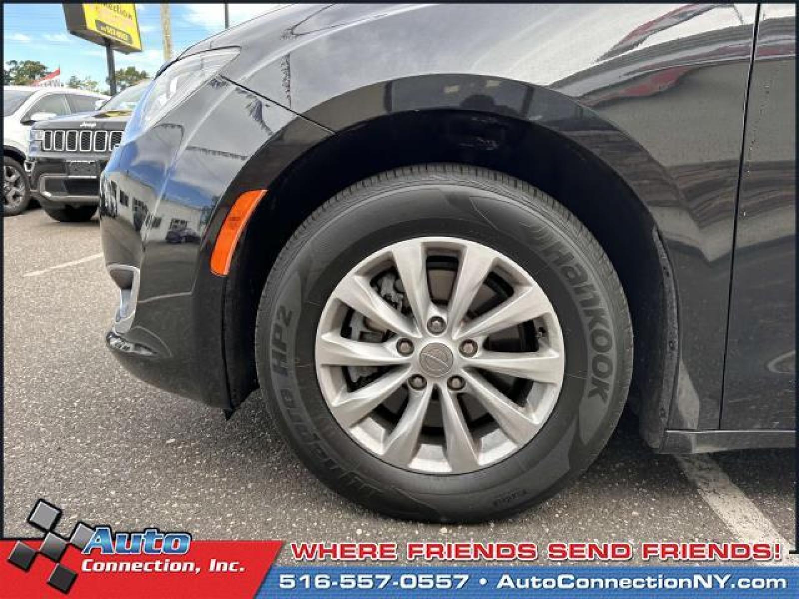 2019 Brilliant Black Crystal Pearlcoat /Black/Alloy Chrysler Pacifica Touring L FWD (2C4RC1BG5KR) , Automatic transmission, located at 2860 Sunrise Hwy, Bellmore, NY, 11710, (516) 557-0557, 40.669529, -73.522118 - Your search is over with this 2019 Chrysler Pacifica. This Pacifica has 27843 miles. At Auto Connection, we don't just sell cars; we take care of our customers' needs first. Start driving today. All internet purchases include a 12 mo/ 12000 mile protection plan. All internet purchase prices are dis - Photo #10